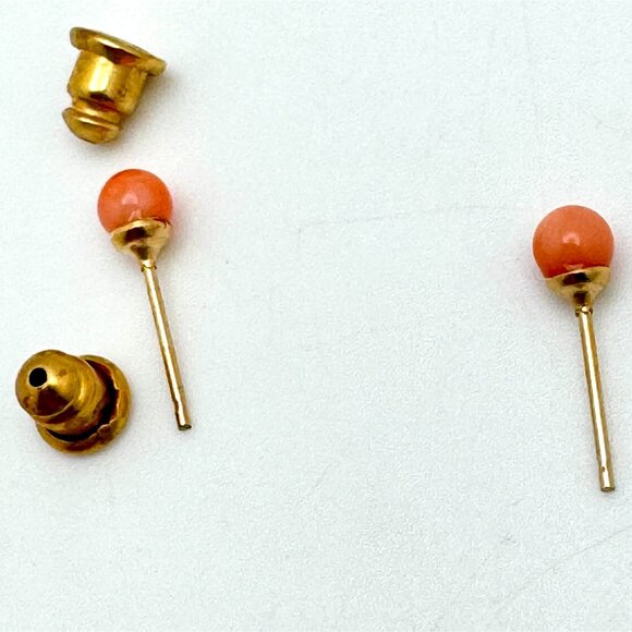 Genuine Coral Stud Earrings 12Kt Gold Filled & 14Kt Gold Posts Vintage Gift - Picture 4 of 6